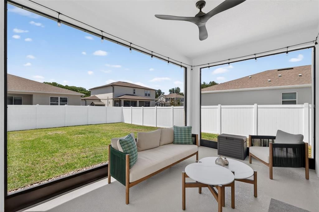 For Rent: $2,950 (4 beds, 3 baths, 2556 Square Feet)