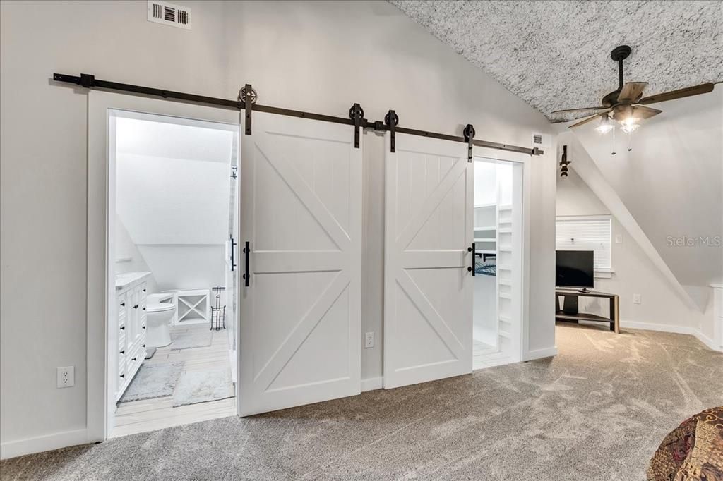 Active With Contract: $545,000 (3 beds, 3 baths, 2352 Square Feet)