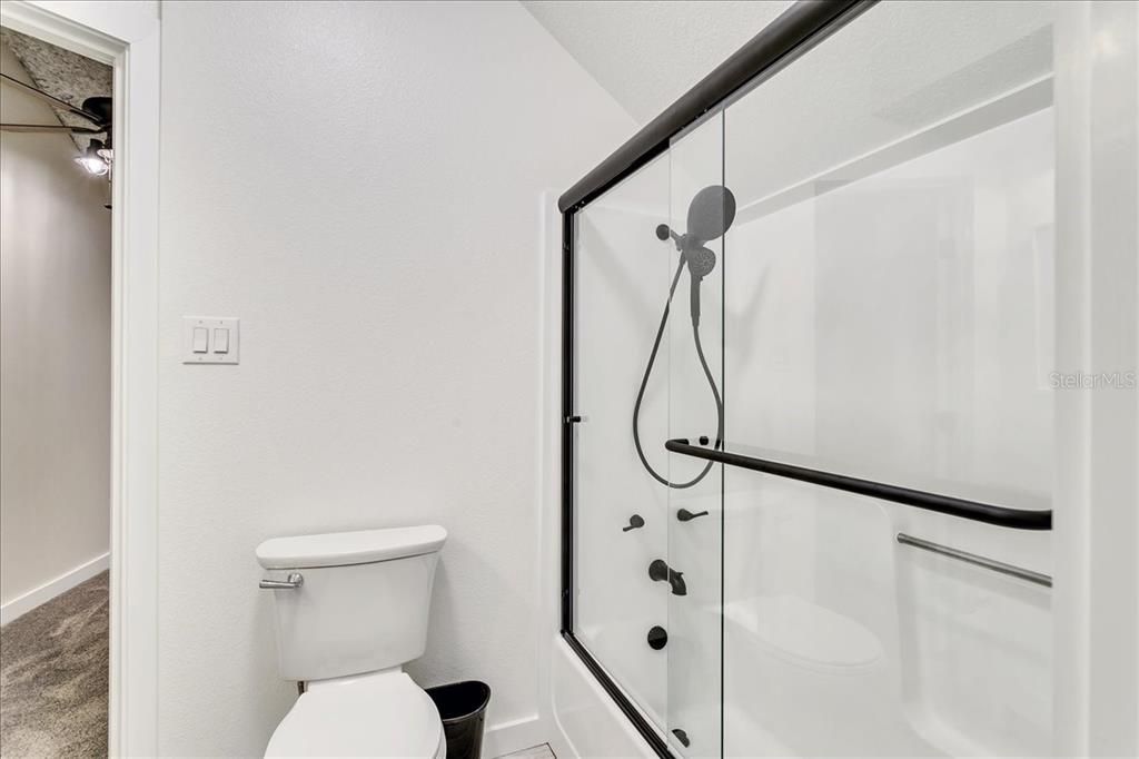 Active With Contract: $545,000 (3 beds, 3 baths, 2352 Square Feet)