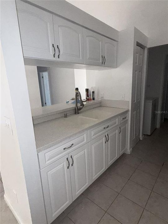 En Renta: $2,400 (3 camas, 2 baños, 1533 Pies cuadrados)