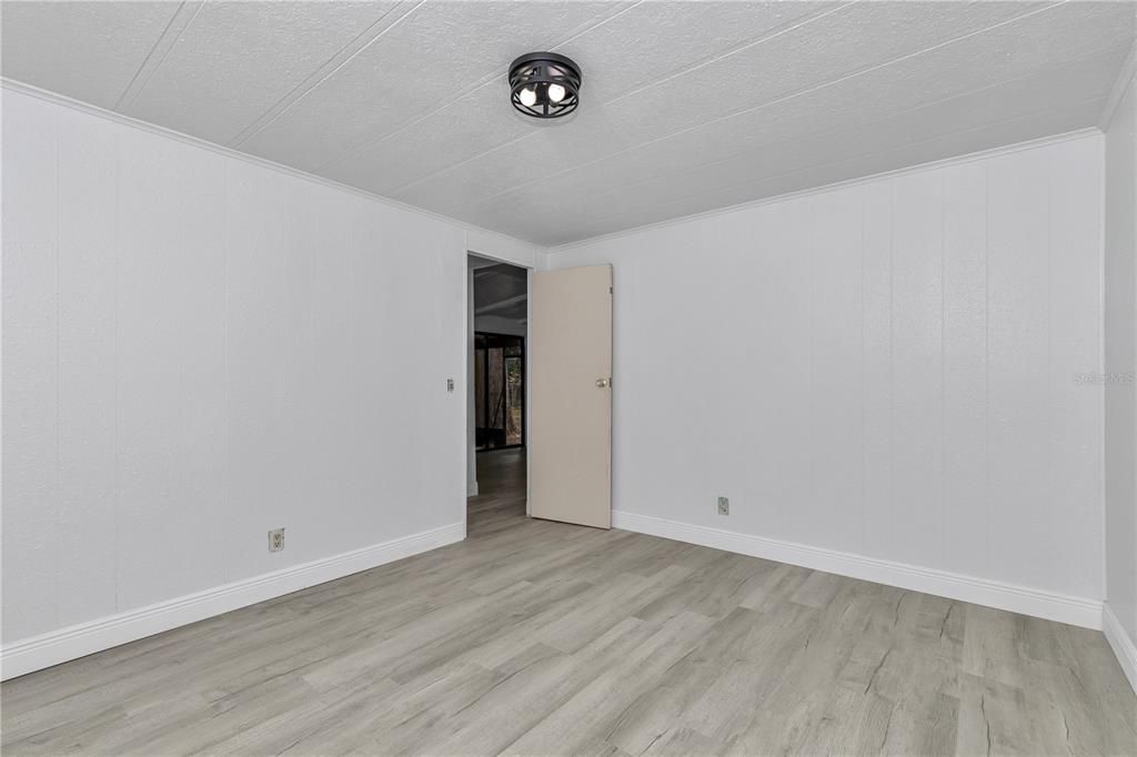 For Sale: $175,000 (3 beds, 2 baths, 1288 Square Feet)