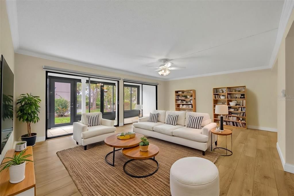 En Venta: $325,000 (3 camas, 2 baños, 1739 Pies cuadrados)