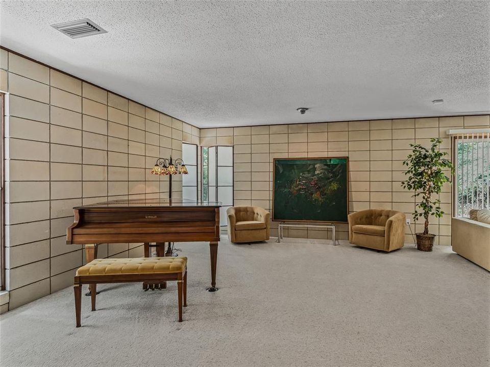 En Venta: $1,199,900 (6 camas, 3 baños, 3625 Pies cuadrados)