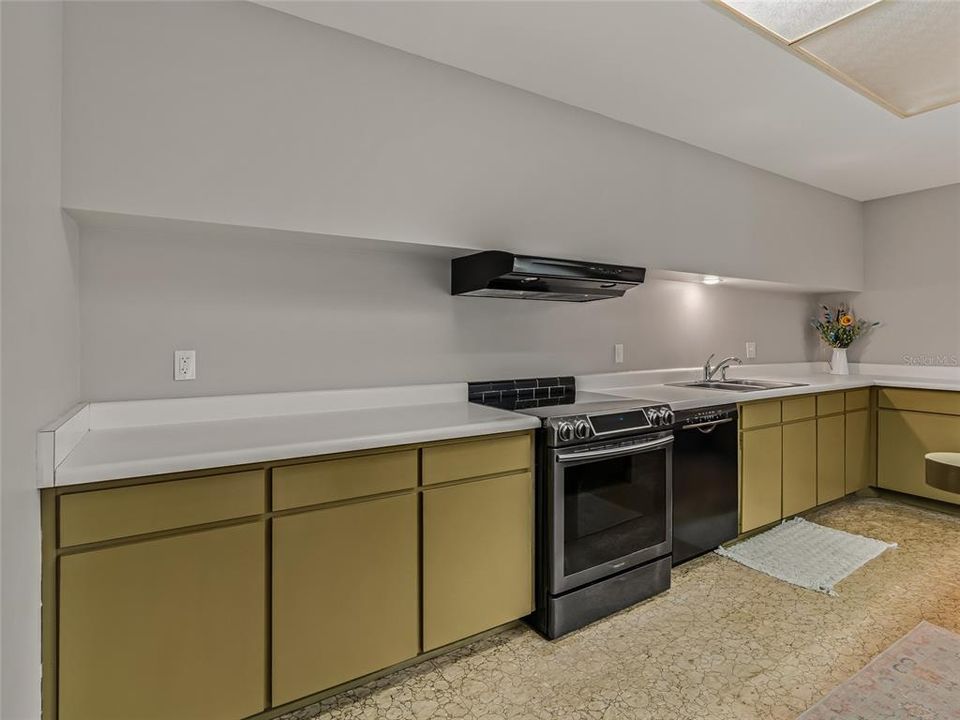 En Venta: $1,199,900 (6 camas, 3 baños, 3625 Pies cuadrados)