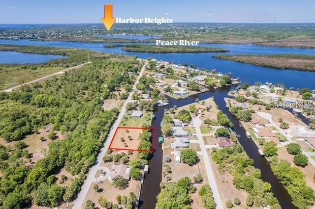 En Venta: $170,000 (0.43 acres)