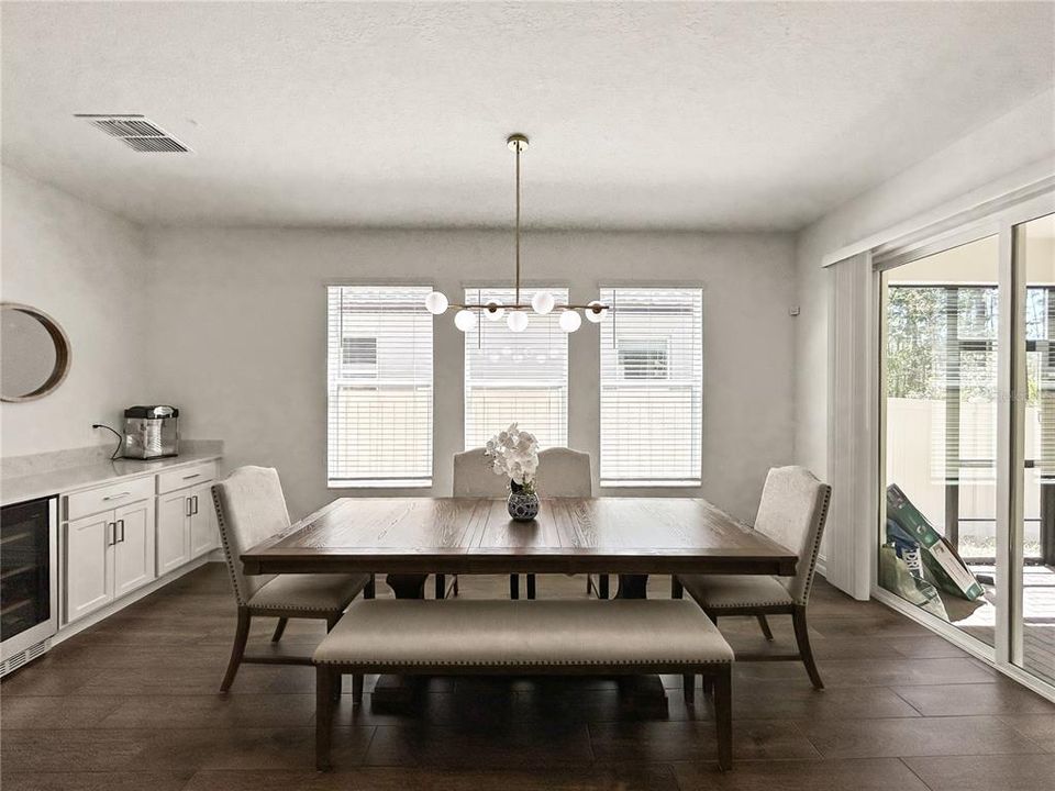 For Rent: $3,600 (3 beds, 2 baths, 1829 Square Feet)