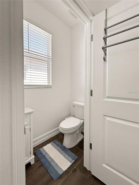 For Rent: $3,600 (3 beds, 2 baths, 1829 Square Feet)