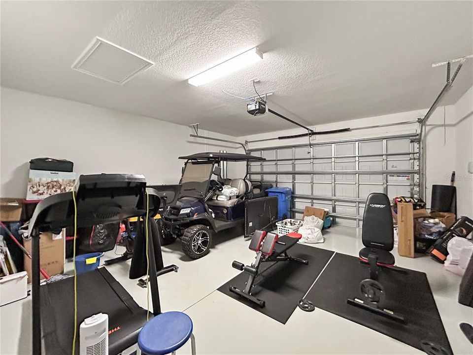For Rent: $3,600 (3 beds, 2 baths, 1829 Square Feet)