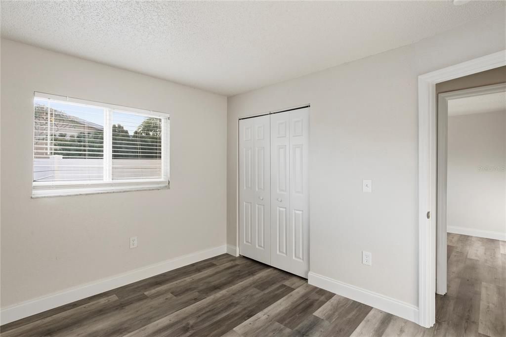 For Sale: $325,000 (2 beds, 2 baths, 1108 Square Feet)