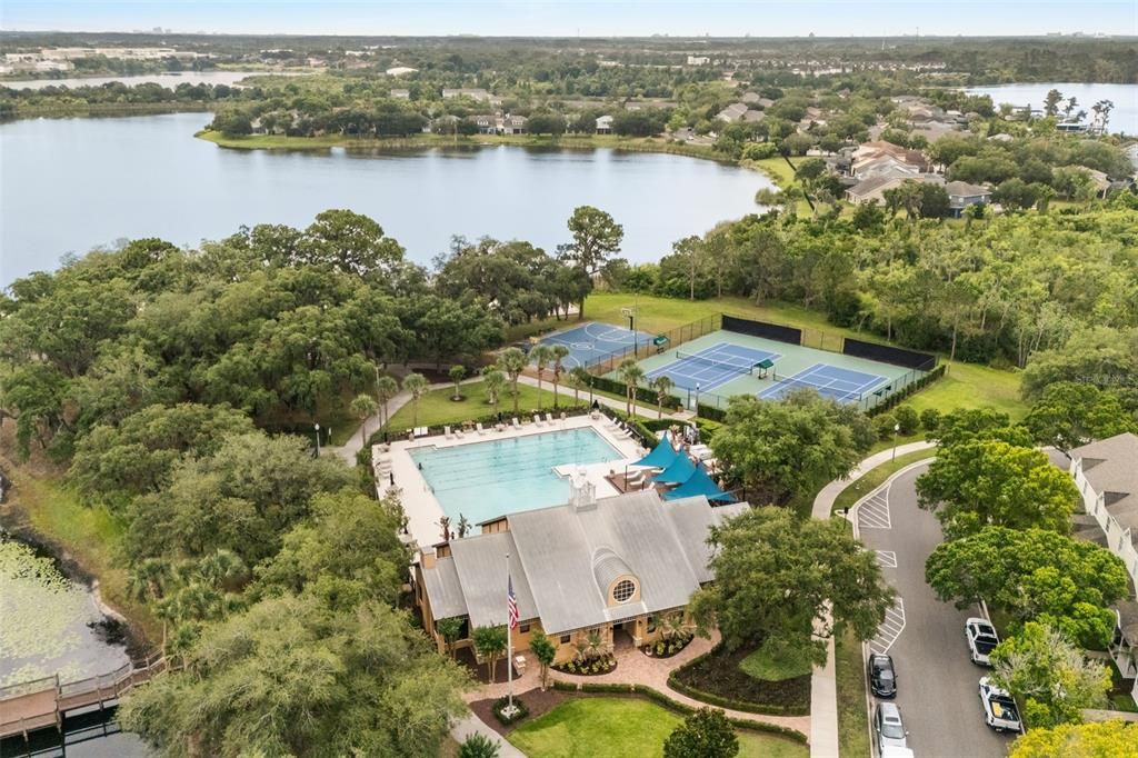 Activo con contrato: $499,900 (3 camas, 2 baños, 1700 Pies cuadrados)