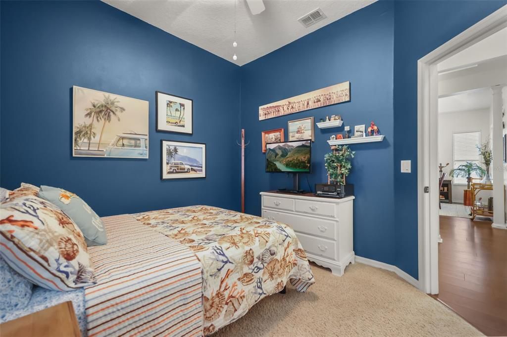Activo con contrato: $499,900 (3 camas, 2 baños, 1700 Pies cuadrados)