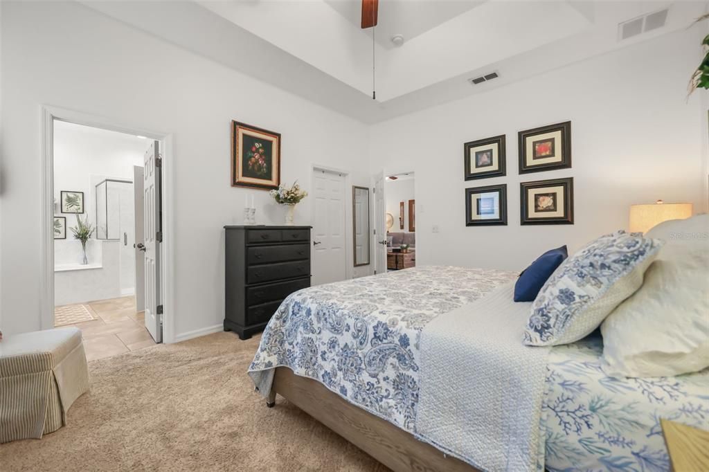 Activo con contrato: $499,900 (3 camas, 2 baños, 1700 Pies cuadrados)
