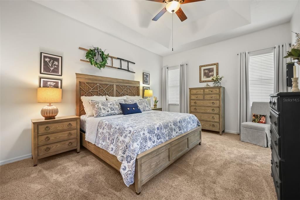 Activo con contrato: $499,900 (3 camas, 2 baños, 1700 Pies cuadrados)