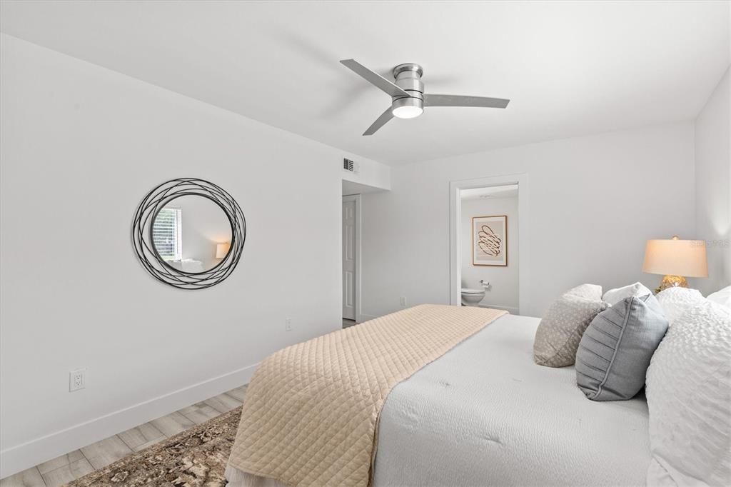 En Venta: $1,135,000 (4 camas, 3 baños, 3106 Pies cuadrados)