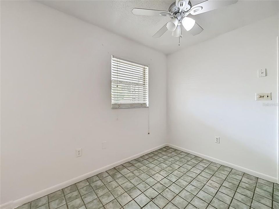En Venta: $185,000 (2 camas, 2 baños, 929 Pies cuadrados)