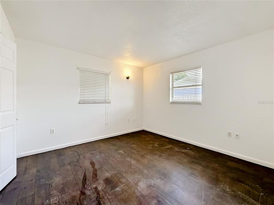 En Venta: $185,000 (2 camas, 2 baños, 929 Pies cuadrados)