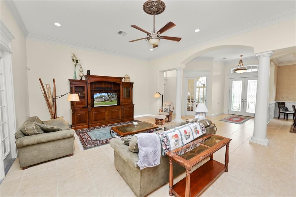 For Sale: $689,900 (4 beds, 3 baths, 3199 Square Feet)