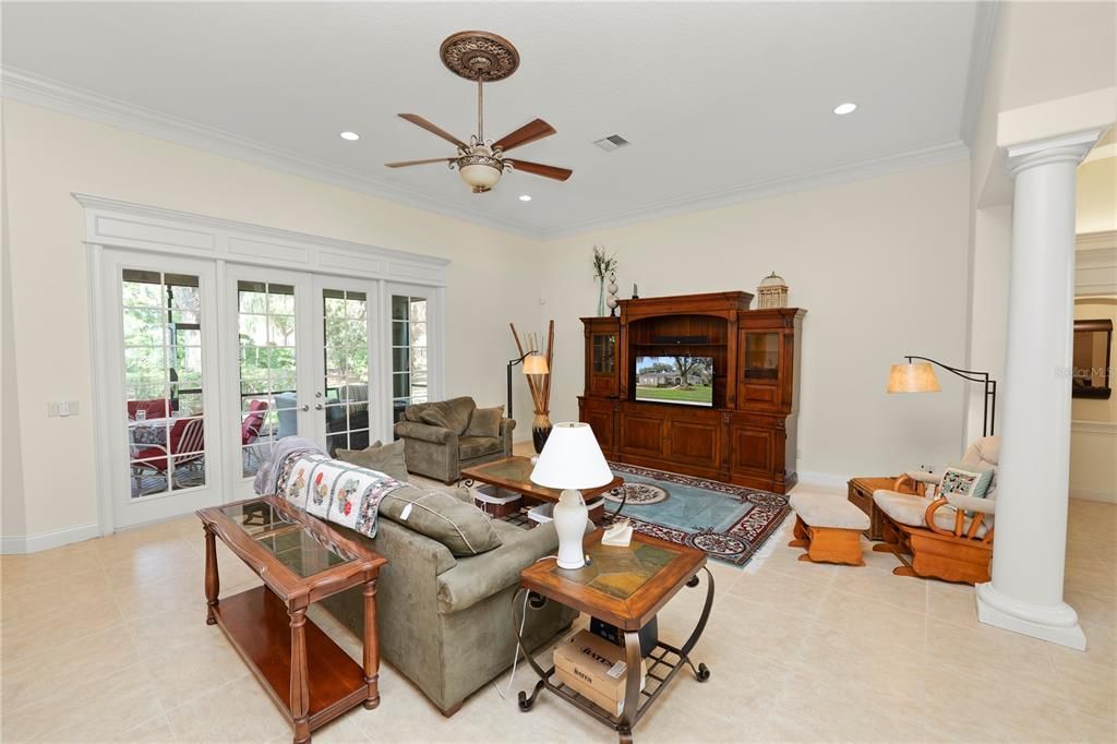 For Sale: $689,900 (4 beds, 3 baths, 3199 Square Feet)