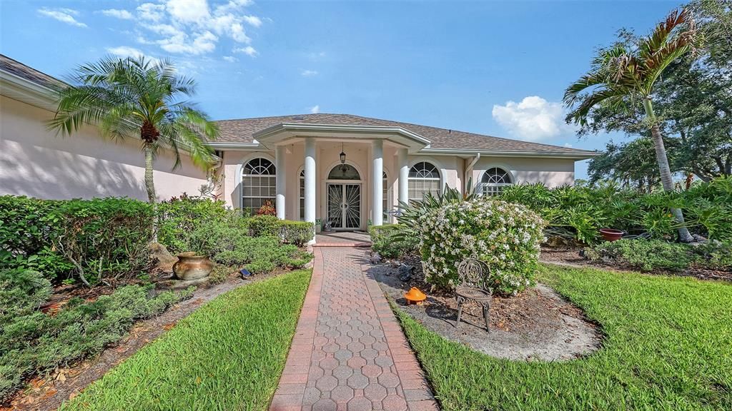 На продажу: $1,199,900 (5 спален, 4 ванн, 4118 Квадратных фут)