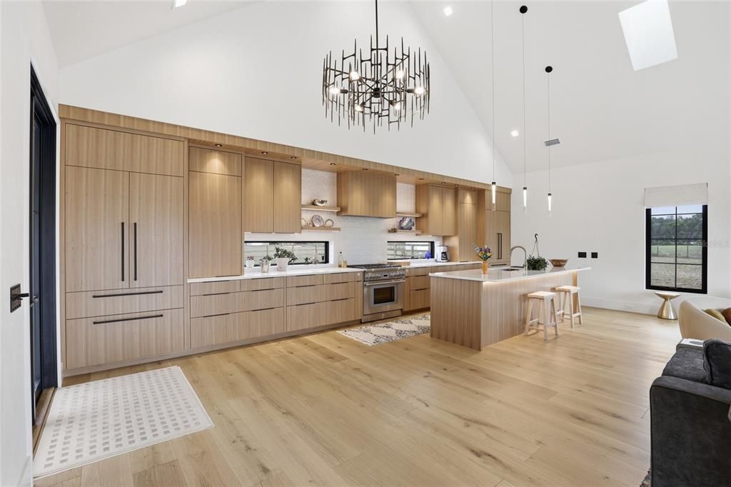 For Sale: $849,900 (3 beds, 2 baths, 2581 Square Feet)