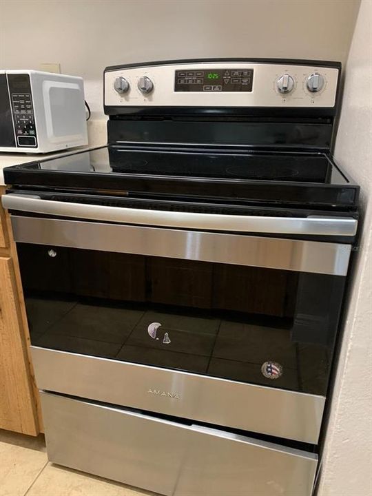 En Renta: $1,400 (2 camas, 2 baños, 912 Pies cuadrados)