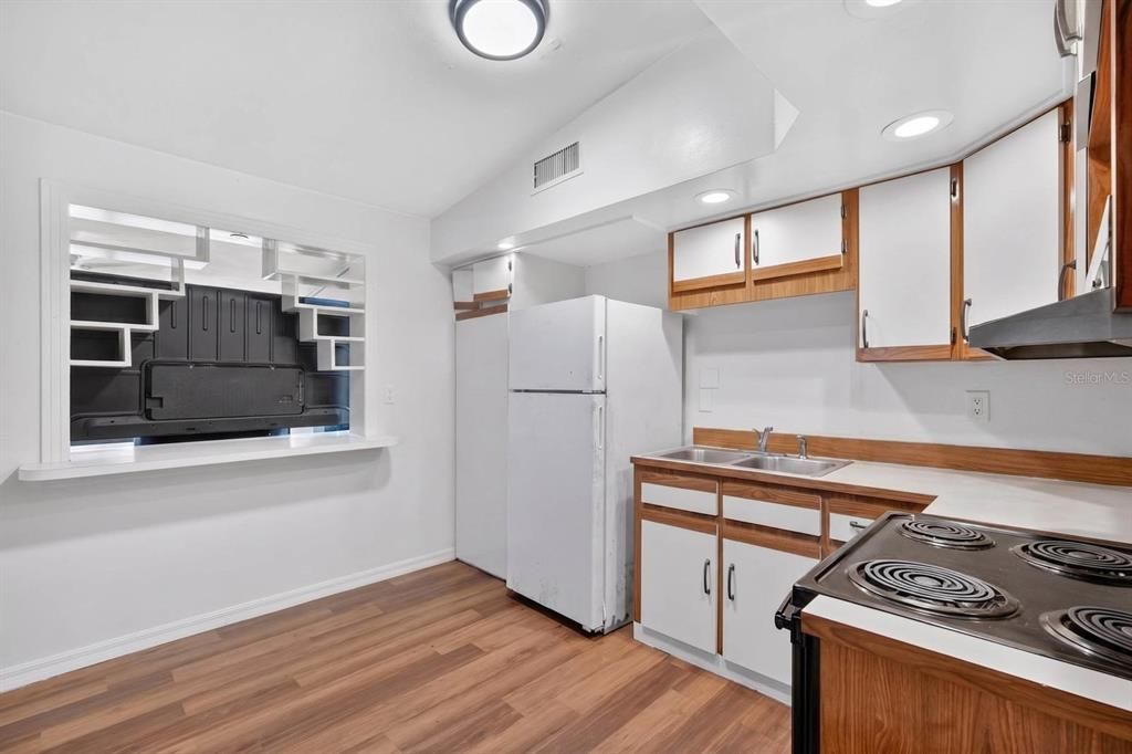 En Venta: $180,000 (2 camas, 1 baños, 952 Pies cuadrados)
