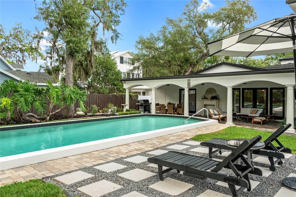 Activo con contrato: $1,489,000 (4 camas, 3 baños, 3797 Pies cuadrados)