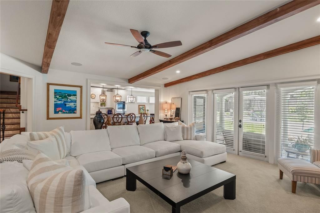 Activo con contrato: $1,489,000 (4 camas, 3 baños, 3797 Pies cuadrados)
