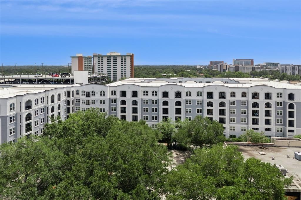 Active With Contract: $128,900 (1 beds, 1 baths, 744 Square Feet)