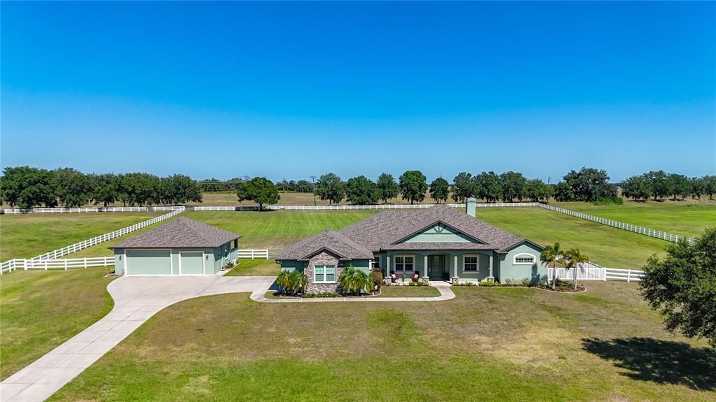 En Venta: $1,185,000 (4 camas, 3 baños, 3024 Pies cuadrados)