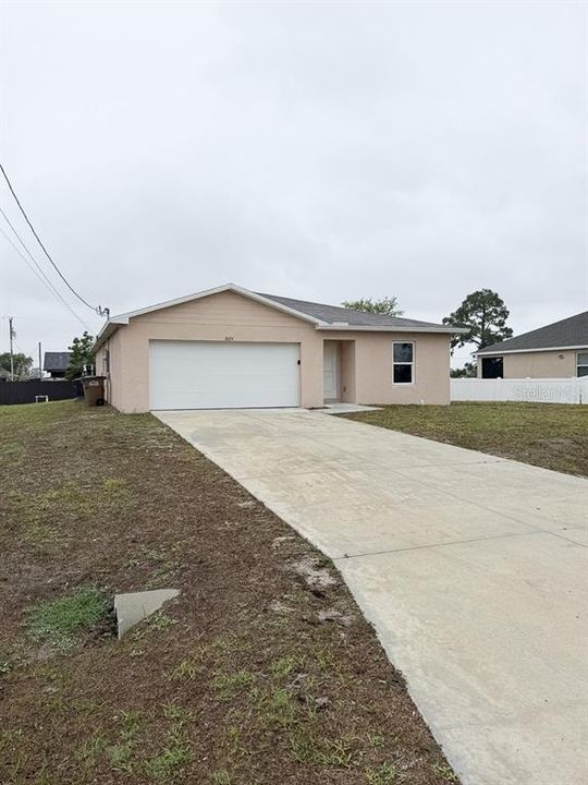 For Rent: $1,695 (4 beds, 2 baths, 1499 Square Feet)