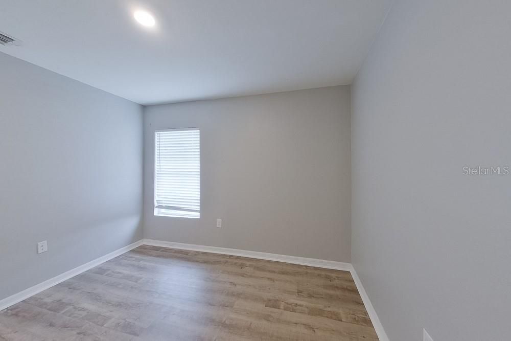 For Rent: $1,695 (4 beds, 2 baths, 1499 Square Feet)