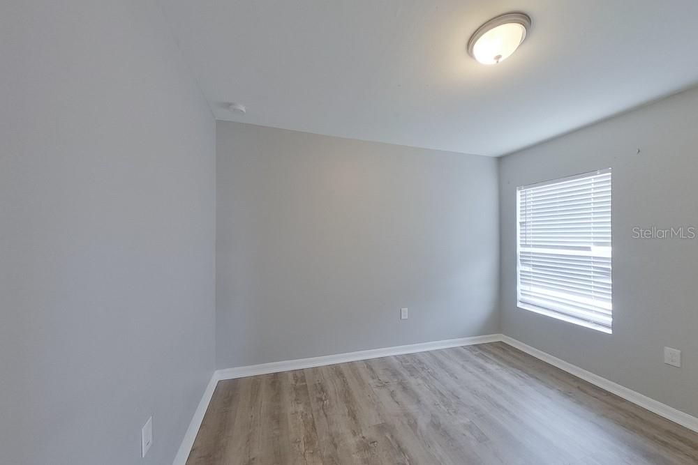 For Rent: $1,695 (4 beds, 2 baths, 1499 Square Feet)
