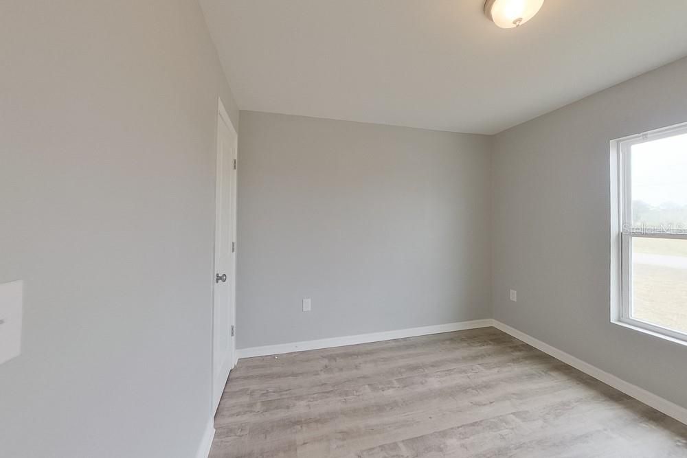 For Rent: $1,695 (4 beds, 2 baths, 1499 Square Feet)