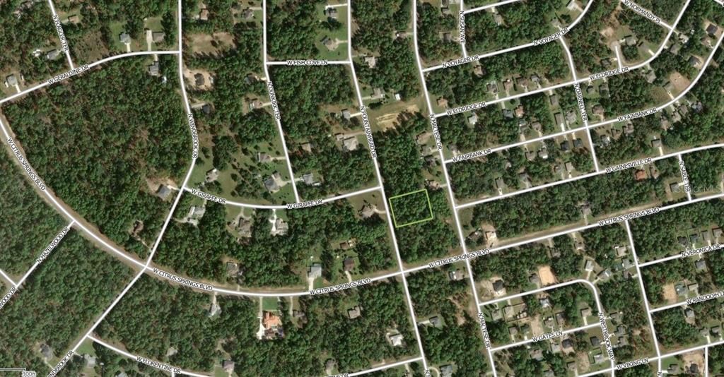 En Venta: $52,000 (1.12 acres)