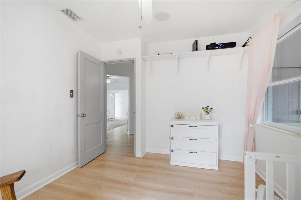 Activo con contrato: $315,000 (2 camas, 1 baños, 888 Pies cuadrados)