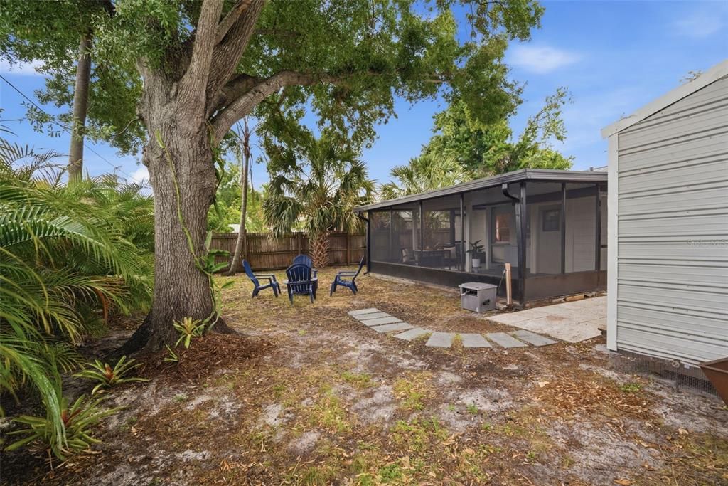 Activo con contrato: $315,000 (2 camas, 1 baños, 888 Pies cuadrados)