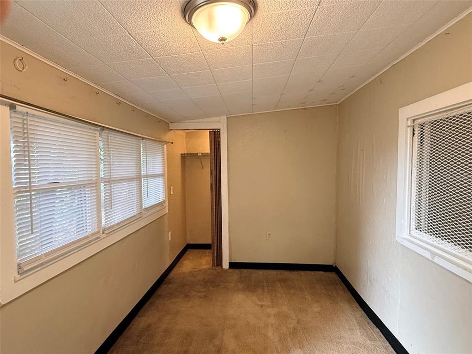 В аренду: $1,095 (1 спален, 1 ванн, 496 Квадратных фут)