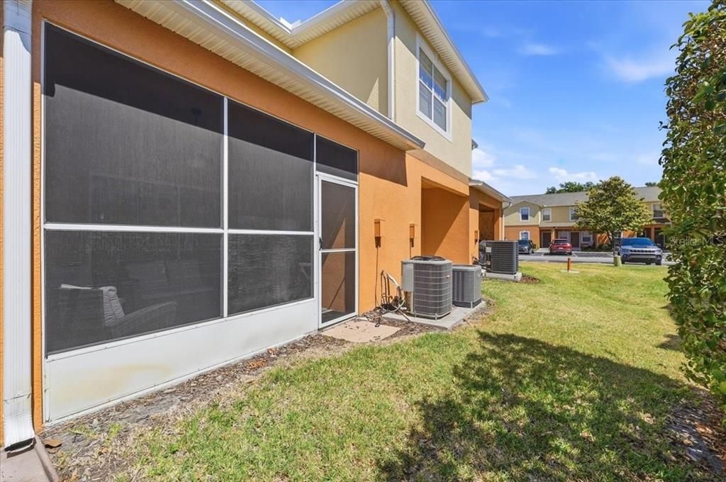 For Sale: $220,000 (2 beds, 2 baths, 1224 Square Feet)