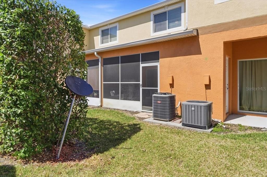 For Sale: $220,000 (2 beds, 2 baths, 1224 Square Feet)