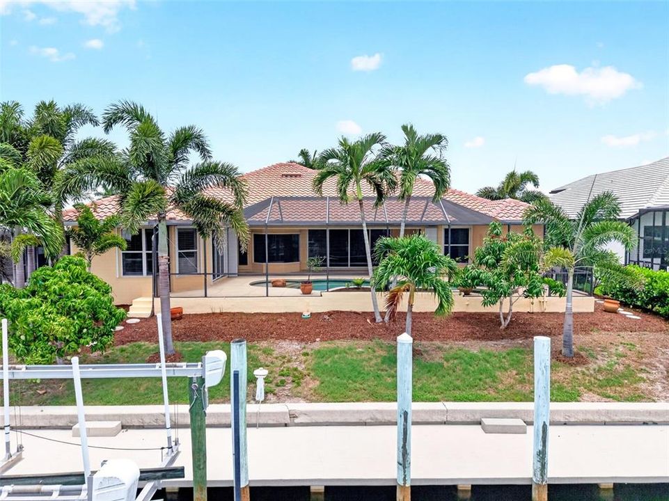 For Sale: $865,000 (3 beds, 3 baths, 2479 Square Feet)
