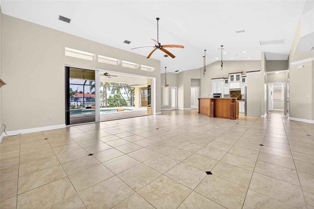 For Sale: $865,000 (3 beds, 3 baths, 2479 Square Feet)