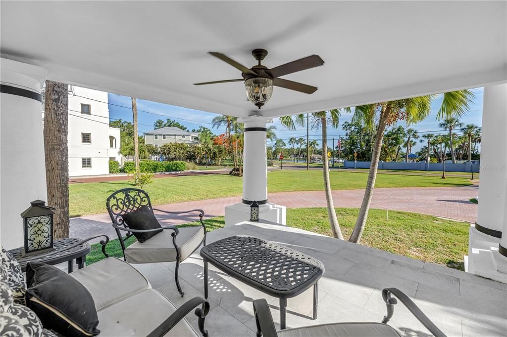 For Sale: $1,625,000 (4 beds, 3 baths, 5388 Square Feet)