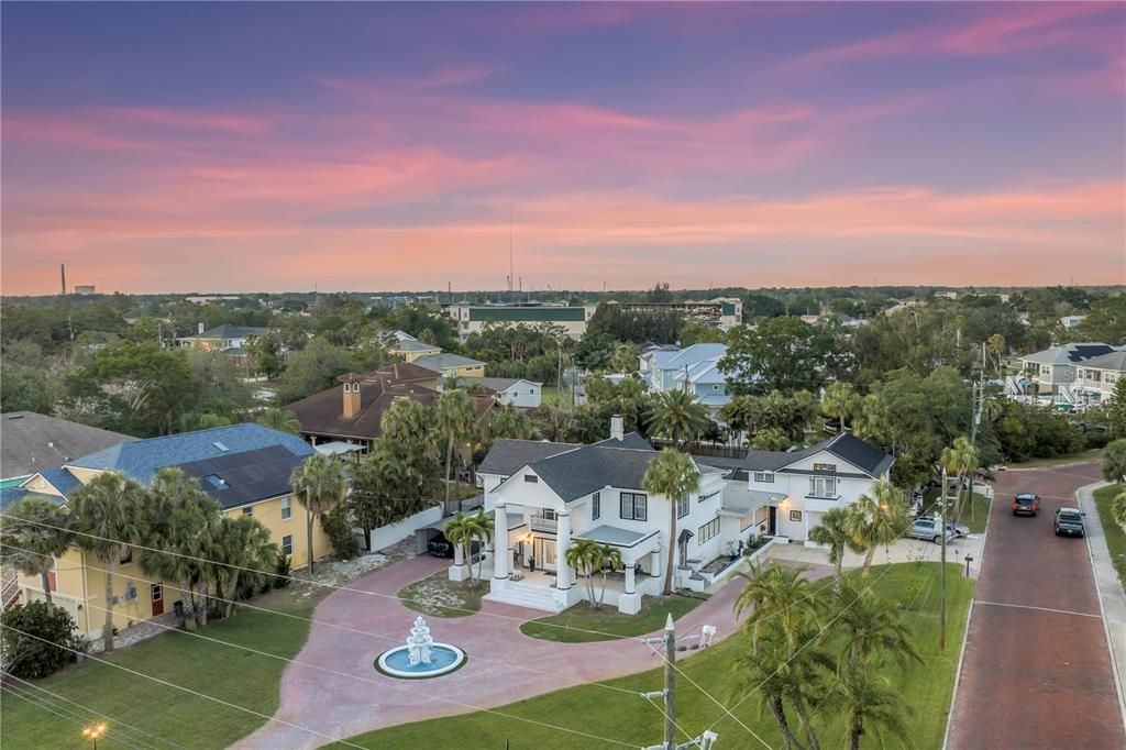 For Sale: $1,625,000 (4 beds, 3 baths, 5388 Square Feet)