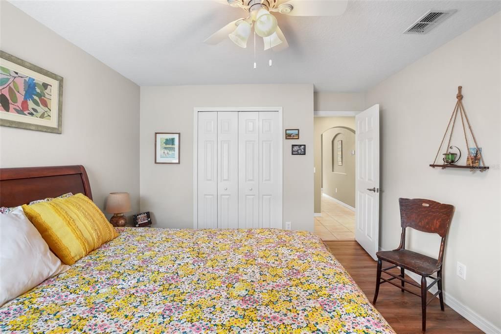 Active With Contract: $475,000 (3 beds, 2 baths, 2522 Square Feet)