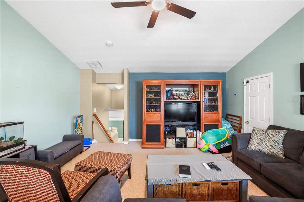 Active With Contract: $475,000 (3 beds, 2 baths, 2522 Square Feet)