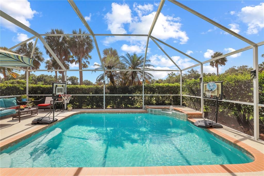 Active With Contract: $475,000 (3 beds, 2 baths, 2522 Square Feet)