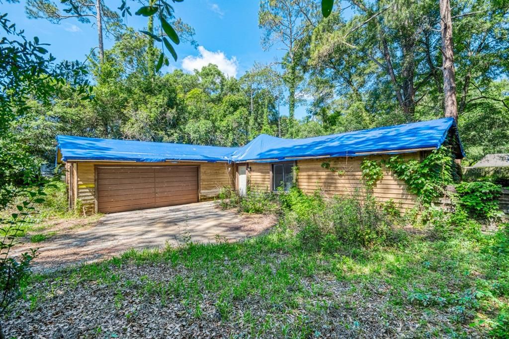 For Sale: $199,950 (3 beds, 2 baths, 1610 Square Feet)
