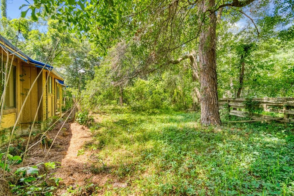 For Sale: $199,950 (3 beds, 2 baths, 1610 Square Feet)