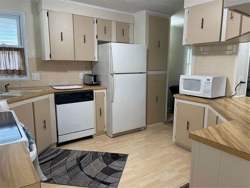 En Venta: $184,500 (2 camas, 2 baños, 1120 Pies cuadrados)